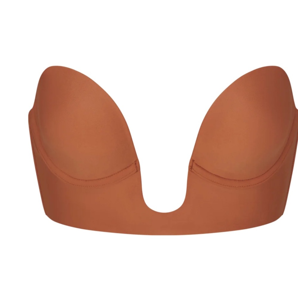 Brand new plunge bra 2x in Bronze